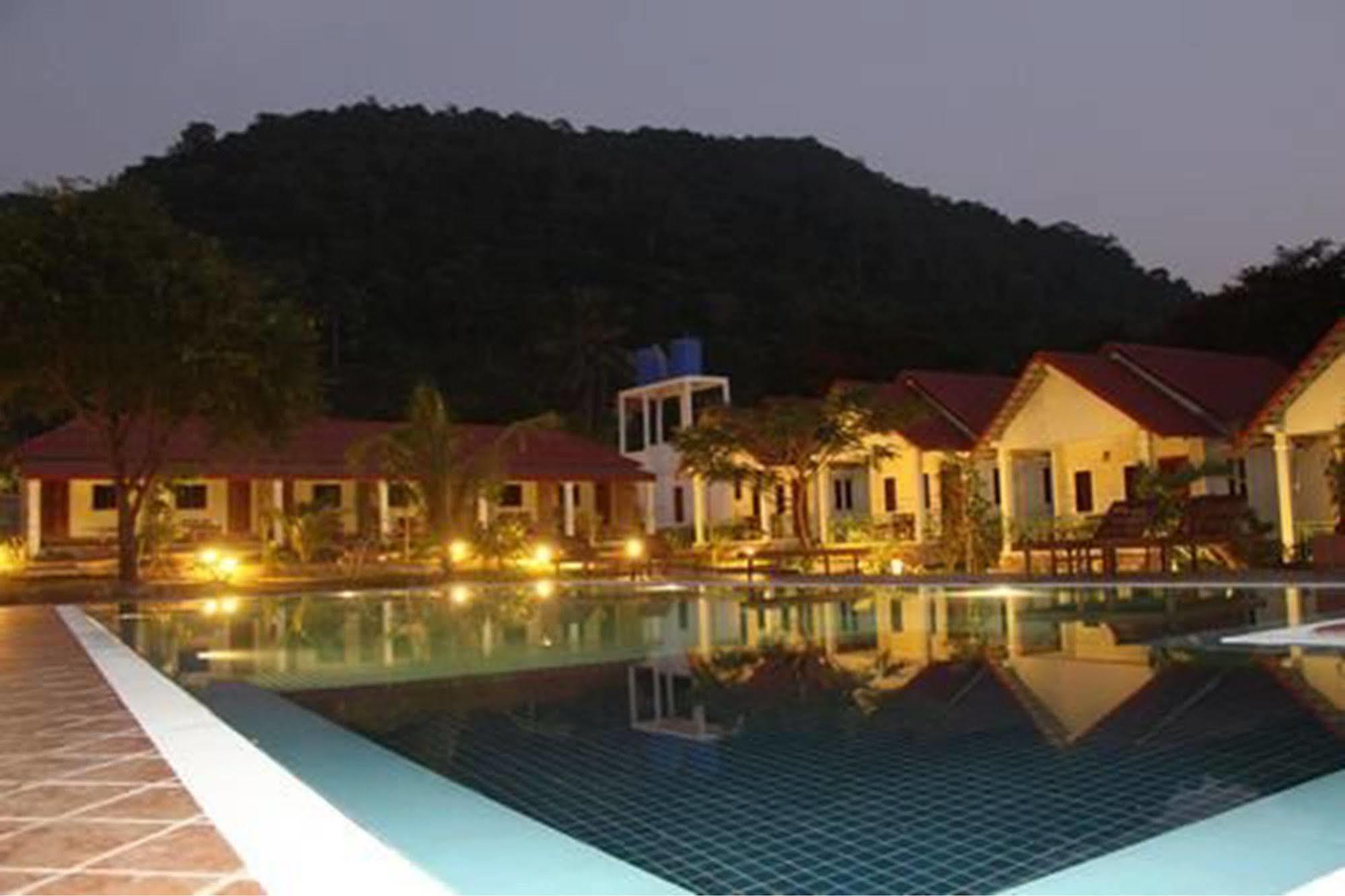 Kep Bungalows Bagian luar foto
