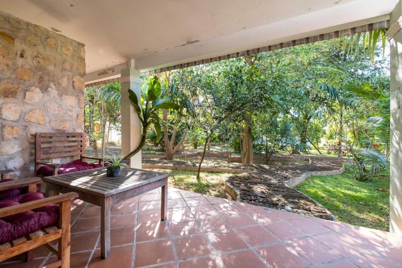 Kep Bungalows Bagian luar foto