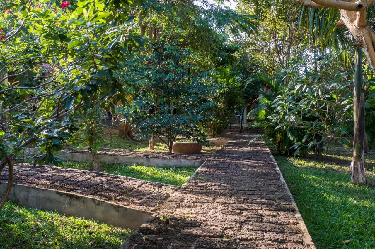 Kep Bungalows Bagian luar foto